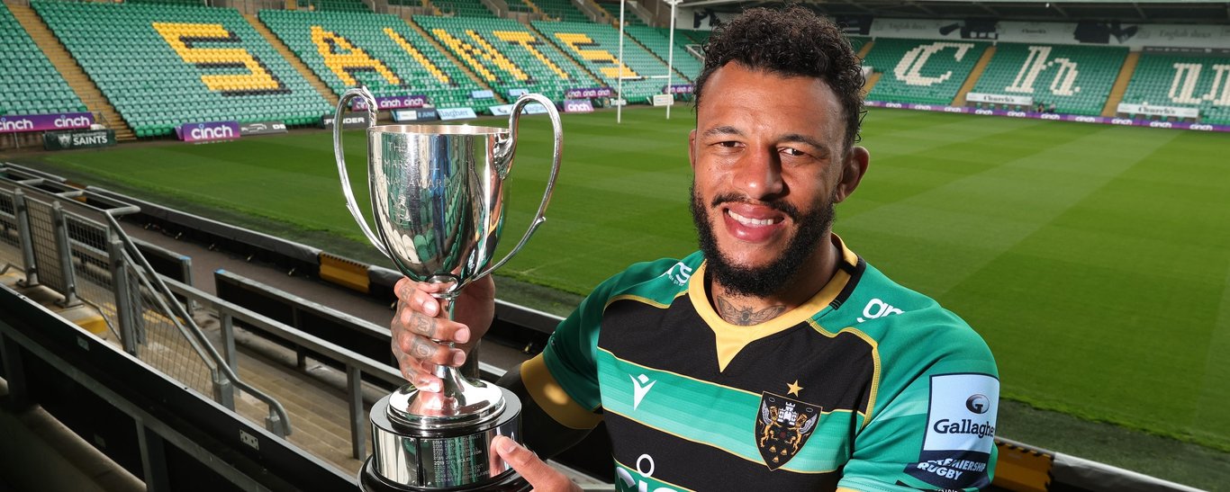 Courtney Lawes has been given the Pat Marshall Award by the Rugby Union Writers’ Club.