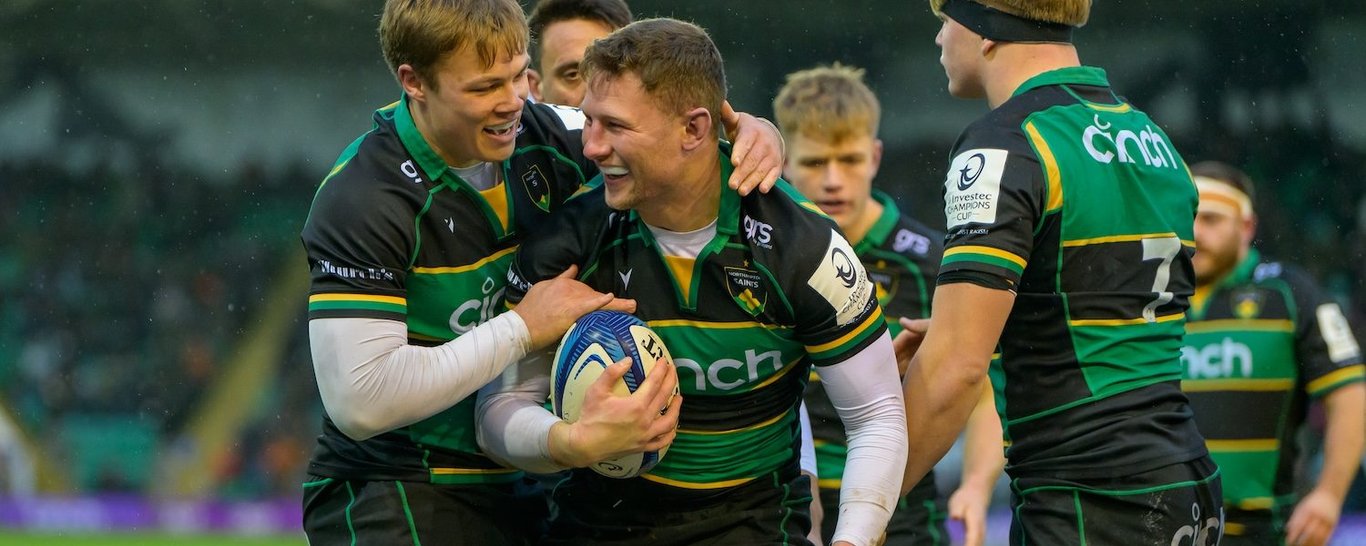 Fraser Dingwall of Northampton Saints, playing against Castres.