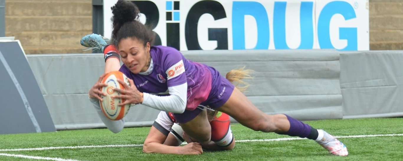 Bulou Mataitoga scores for Loughborough Lightning against Gloucester-Hartpury.