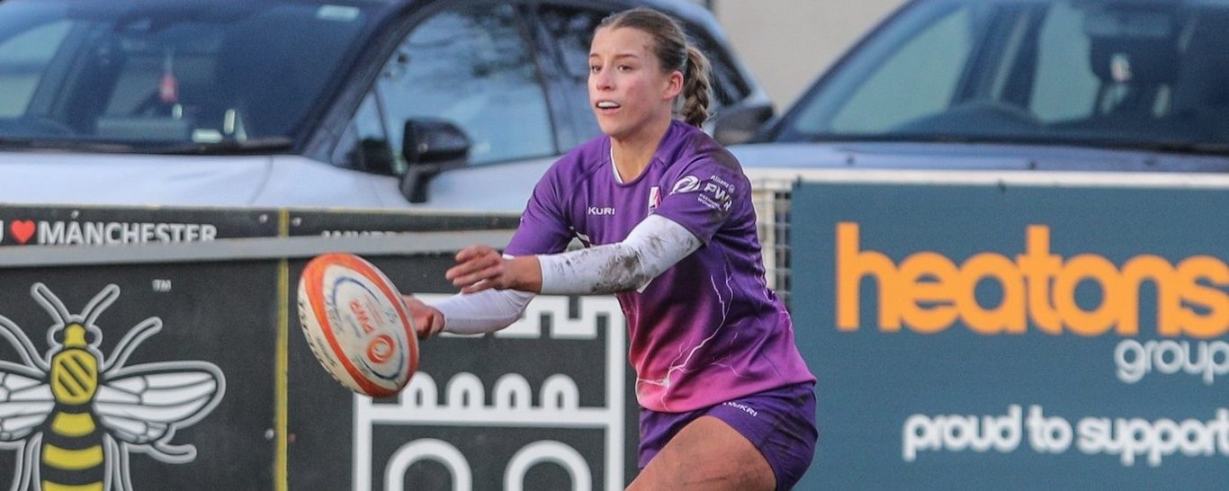 Georgina Tasker of Loughborough Lightning against Sale Sharks.