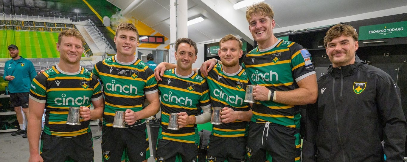 Alex Mitchell has signed a new contract with Northampton Saints