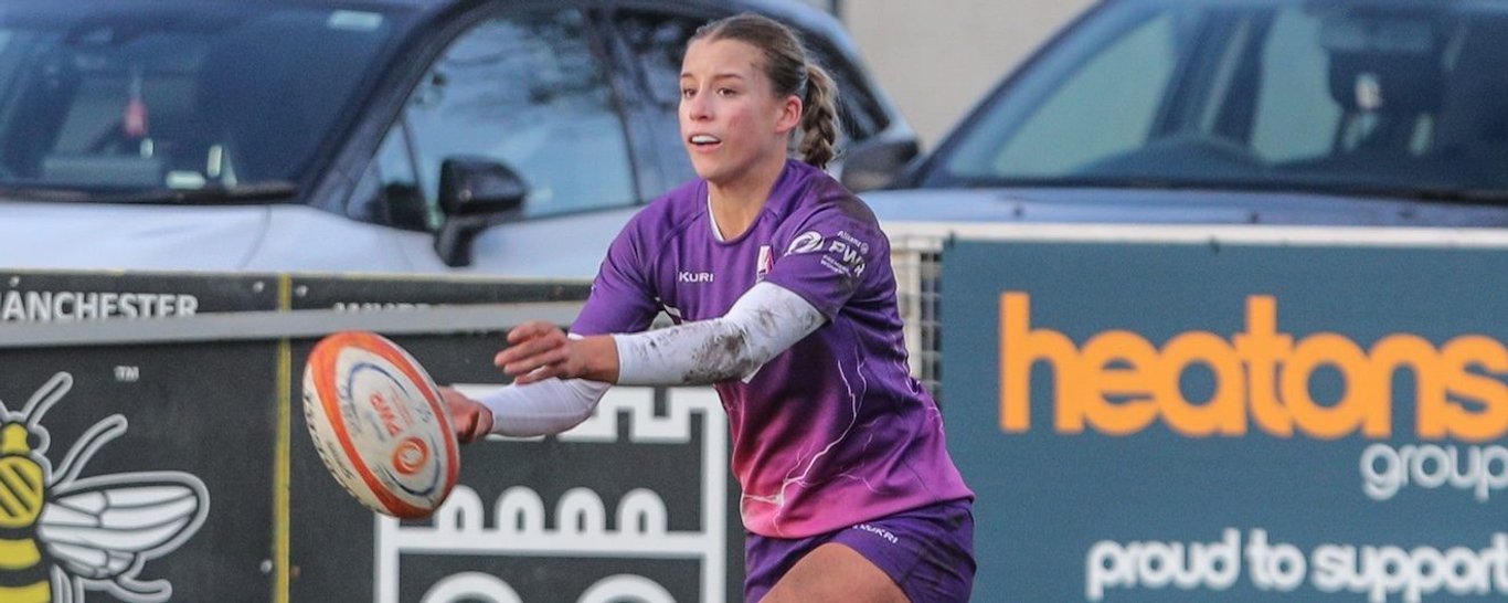 Georgina Tasker of Loughborough Lightning against Sale Sharks.