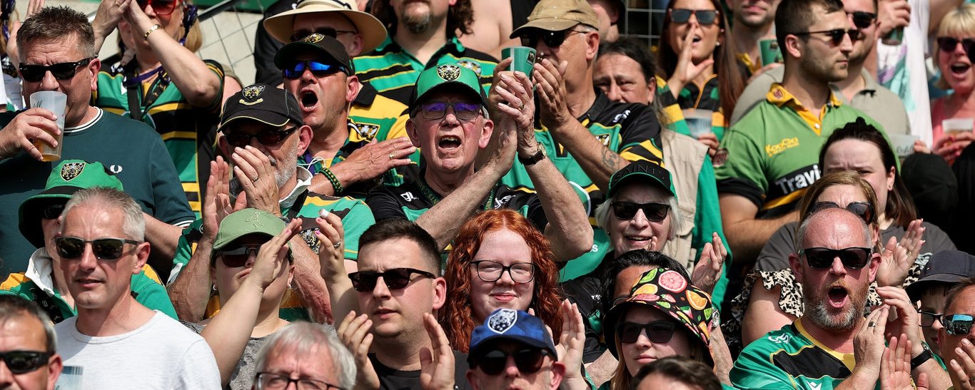 Northampton Saints supporters