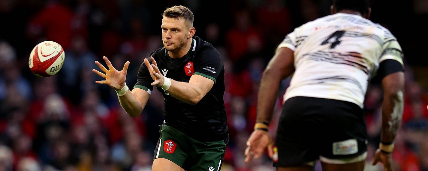Northampton Saints' Dan Biggar has been named in the starting line up for the Autumn Nations Cup finale.
