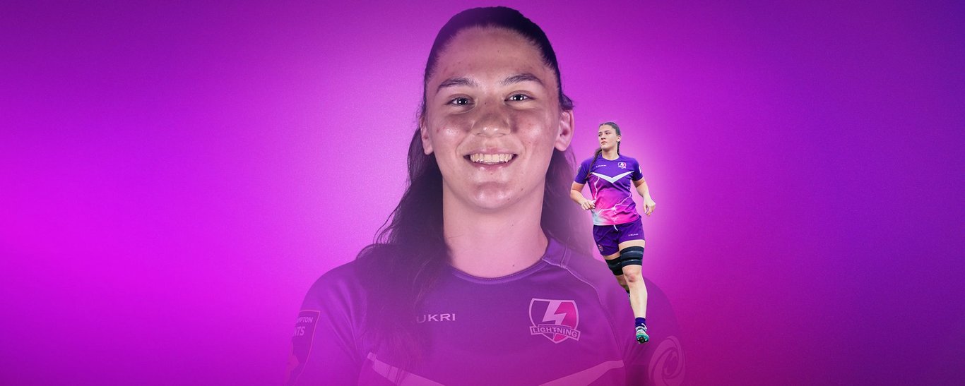 Becky Boyd has re-signed for Loughborough Lightning.