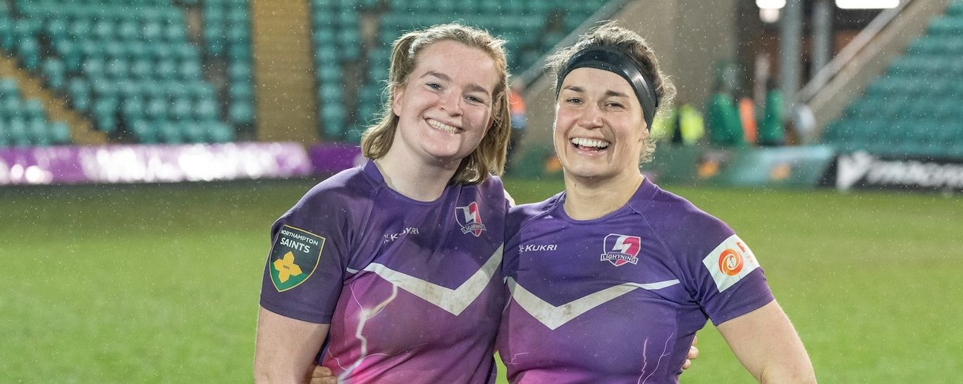 Daisy Hibbert-Jones and Rachel Malcolm of Loughborough Lightning.