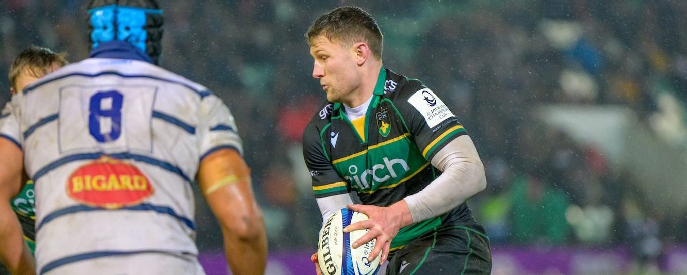 Fraser Dingwall of Northampton Saints, playing against Castres.