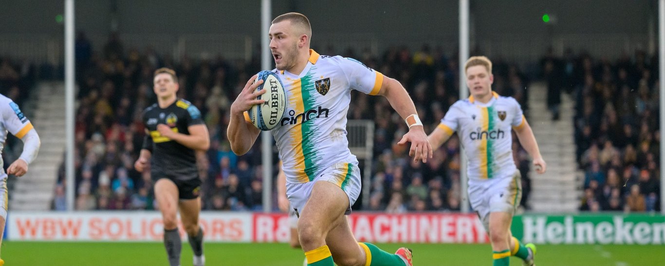 Ollie Sleightholme of Northampton Saints