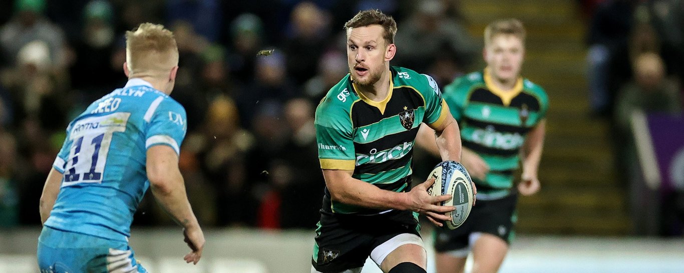 Rory Hutchinson has signed a contract to remain at Northampton Saints