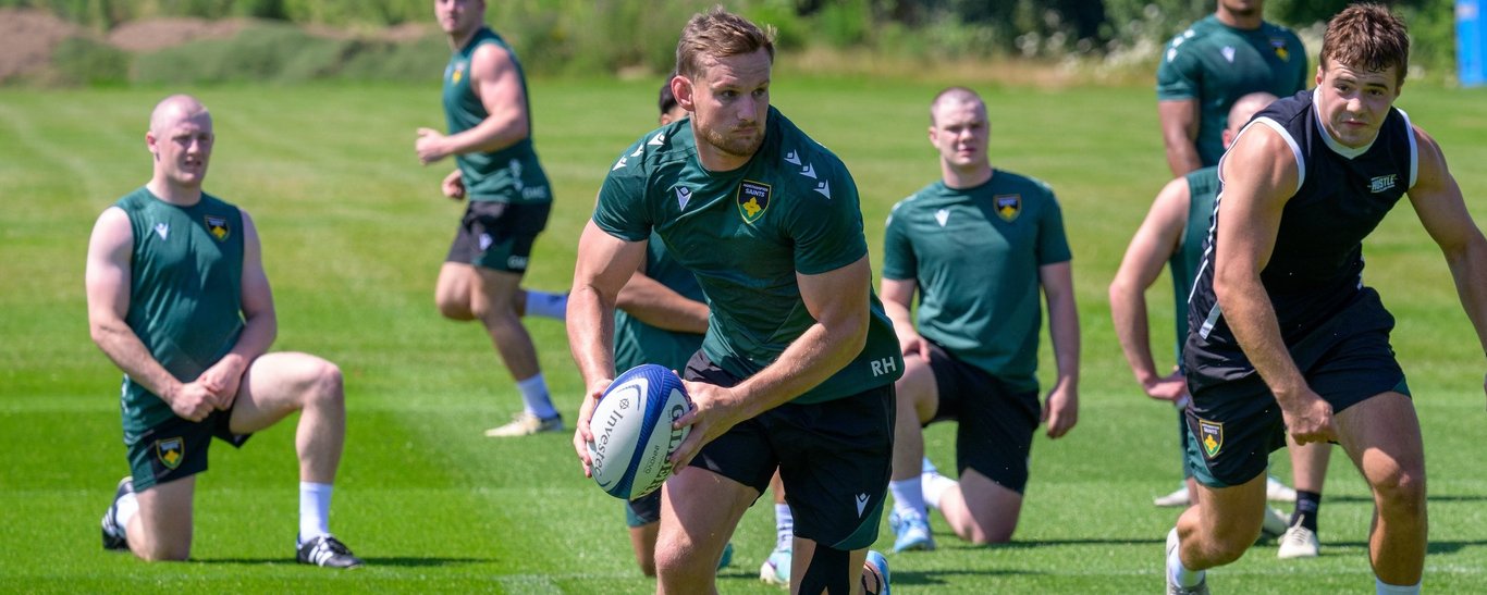 Northampton Saints’ Rory Hutchinson during the 2024/25 season.