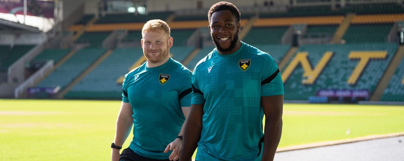 Robbie Smith and Emmanuel Iyogun of Northampton Saints