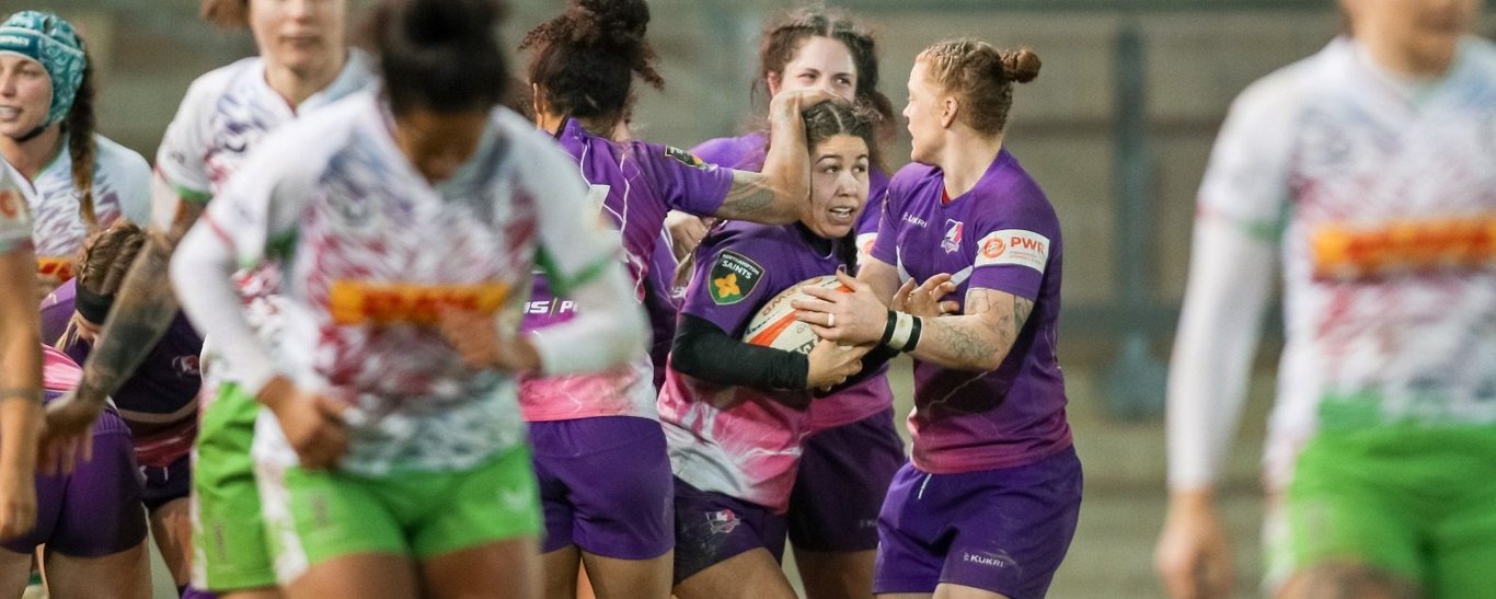 Kathryn Treder scores for Loughborough Lightning.