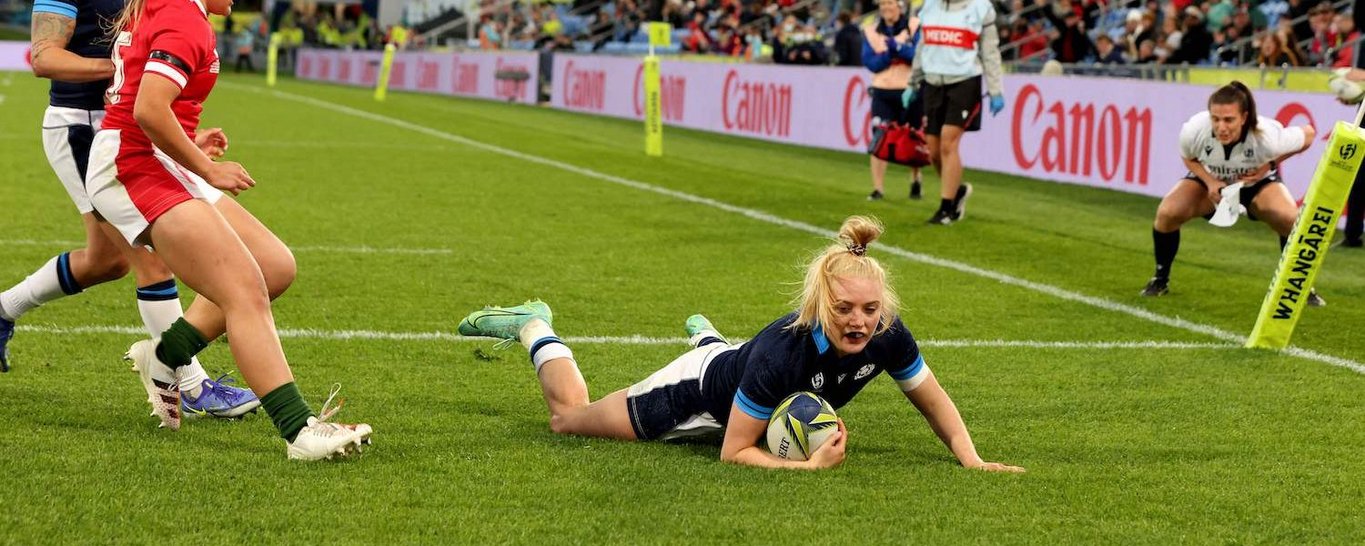 Megan Gaffney scores for Scotland