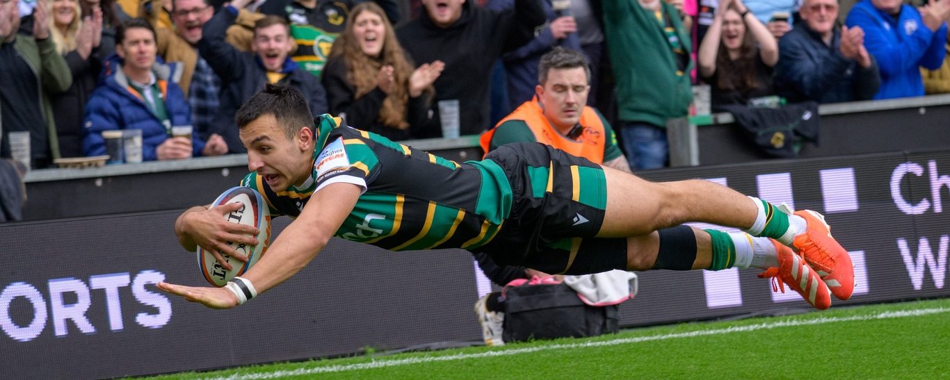 Edoardo Todaro of Northampton Saints