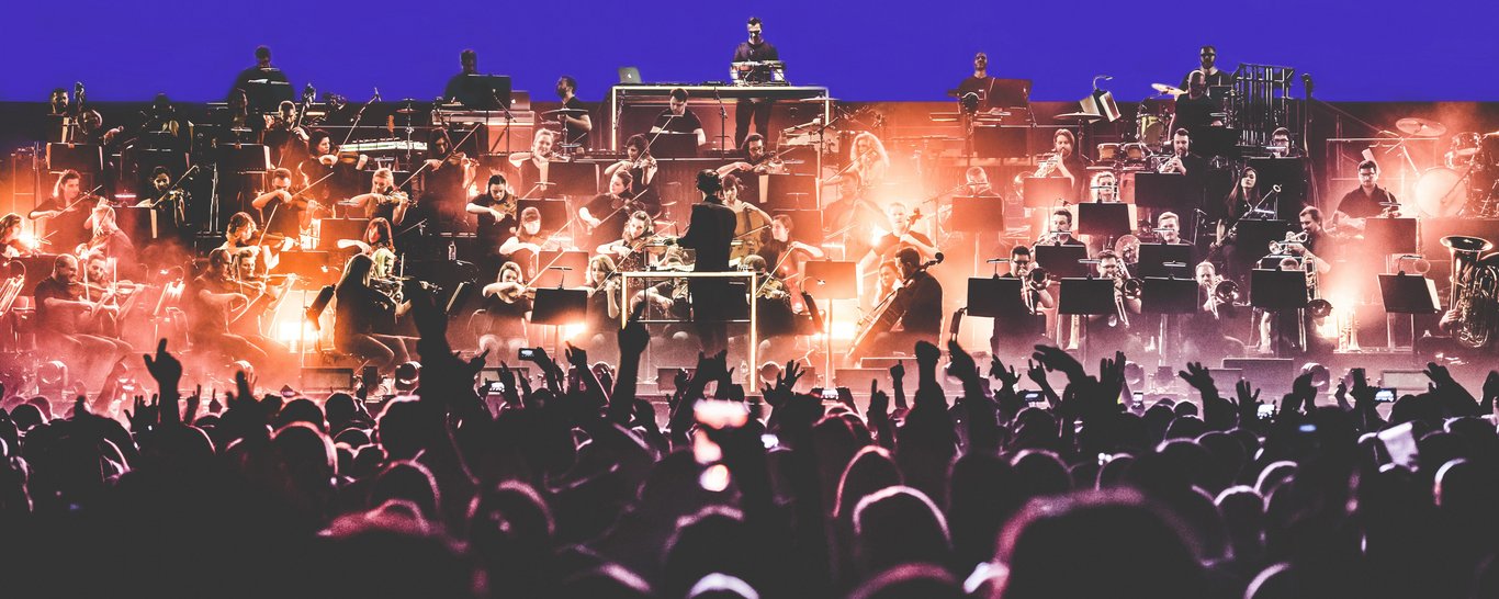 Pete Tong and The Heritage Orchestra will perform at Franklin's Gardens