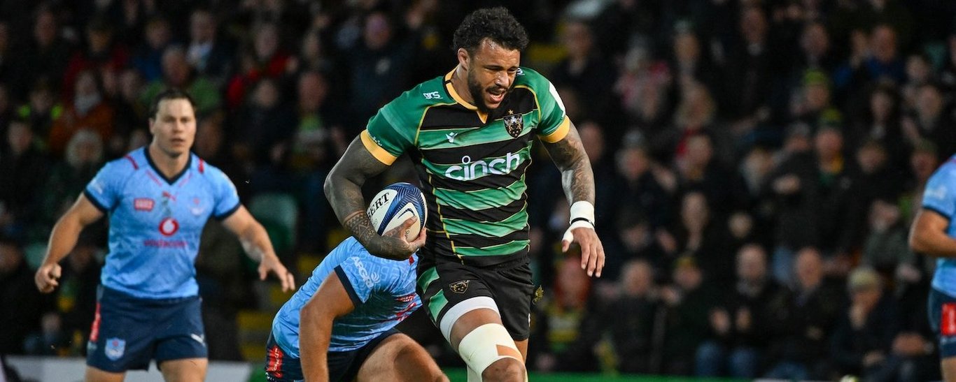 Courtney Lawes in action for Northampton Saints against Bulls.