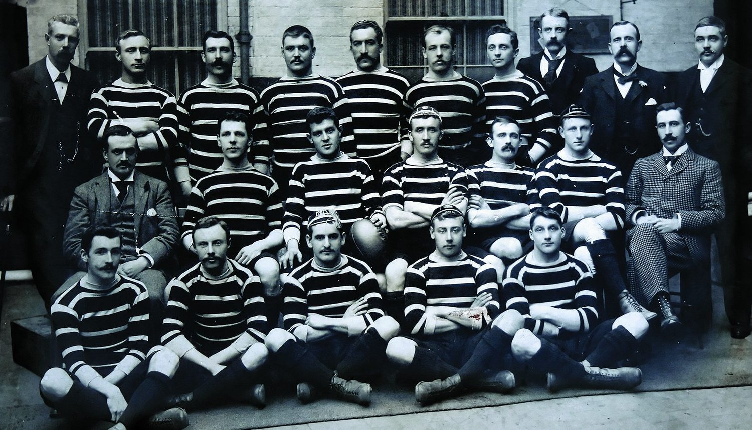 Leicester Tigers’ 1895-96 squad; Field sits front row, far right