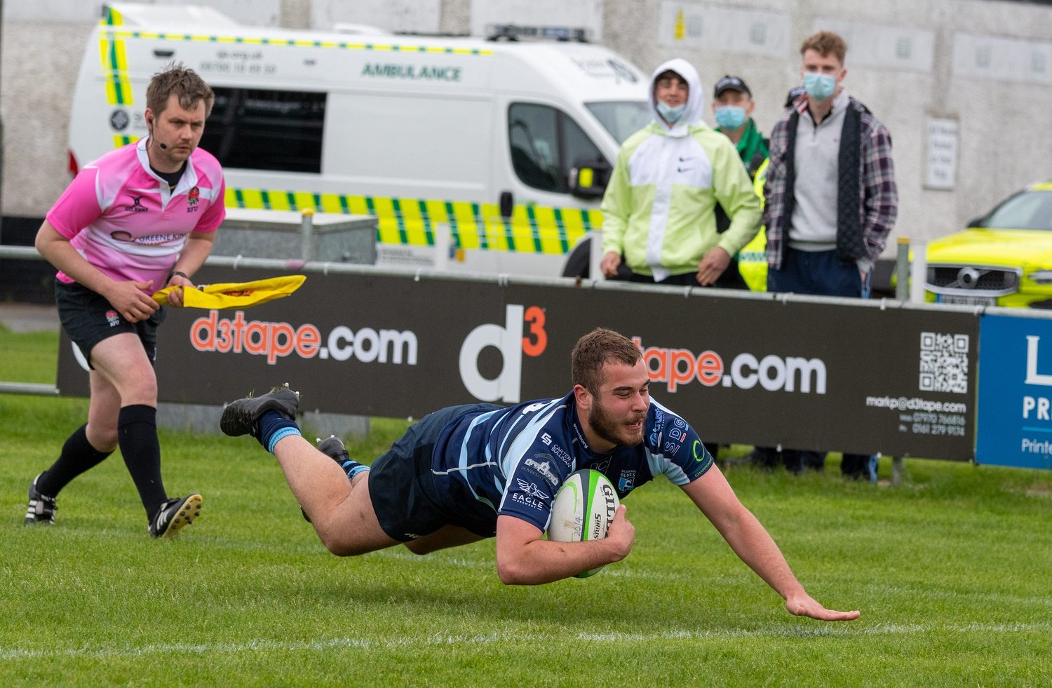 Saints' Jack Hughes scores a try for Bedford