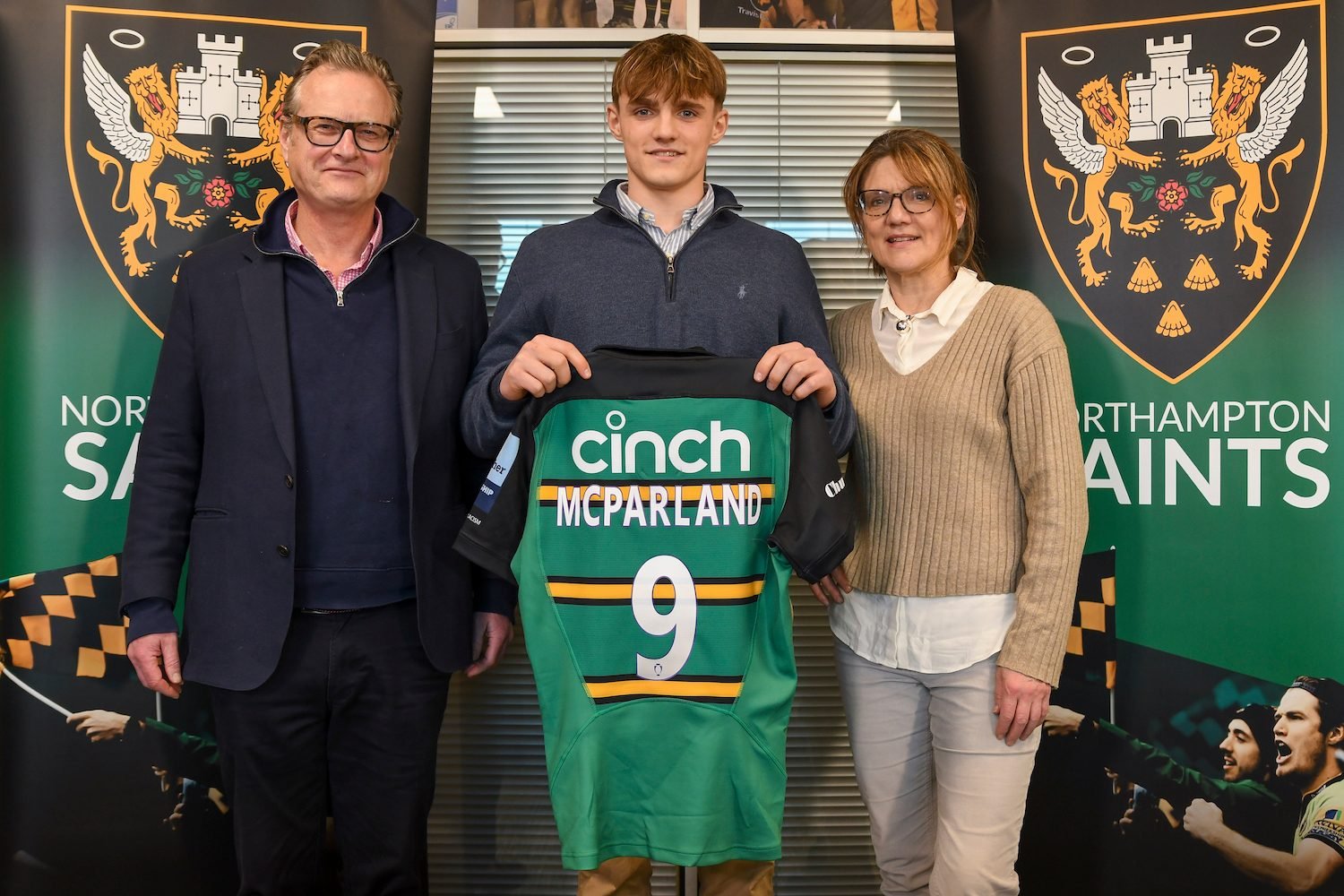 Archie McParland signs for Saints