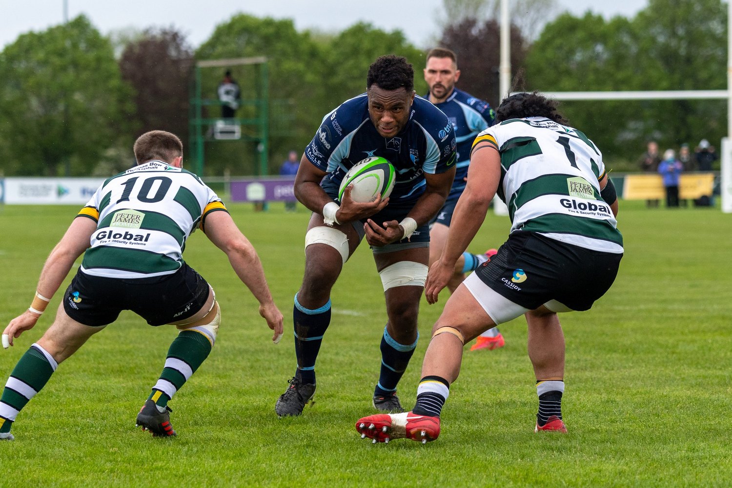 Saints' Tui Uru carries for Bedford Blues