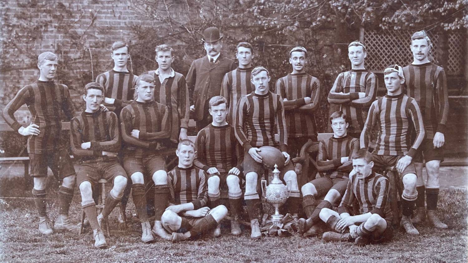 Frank Anderson can be seen in Northampton’s A team photos from the early 1900s.