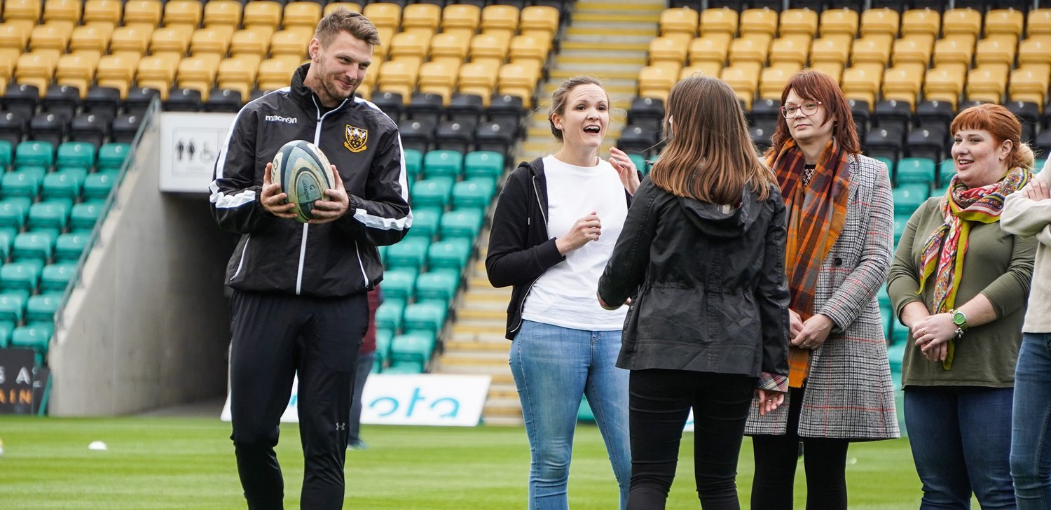 Dan Biggar teambuilding