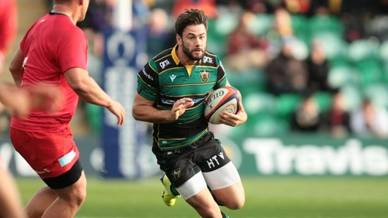 Scrum-half Henry Taylor on the charge for Saints