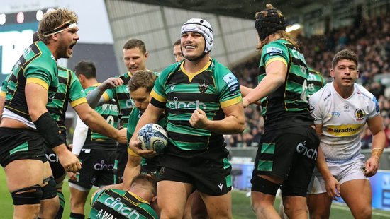 Northampton Saints celebrate a try