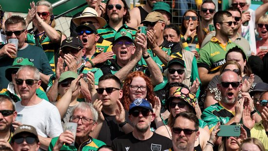 Northampton Saints supporters