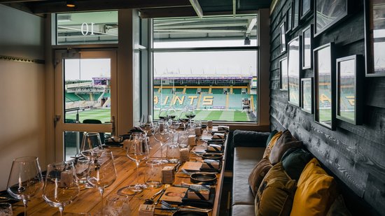 This private suite located on the second floor of the Barwell Stand offers an intimate setting to enjoy award-winning hospitality.