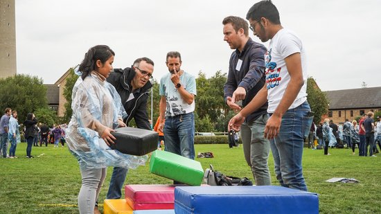 Teambuilding activities can be done outdoors