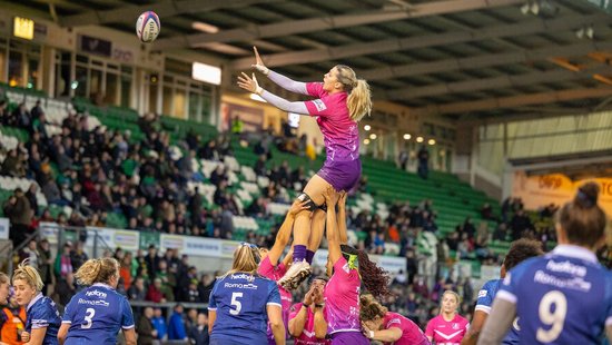 Lilli Ives Campion of Loughborough Lightning