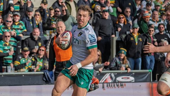 James Ramm against Ealing Trailfinders.