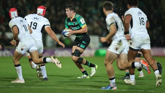 Tom Lockett for Northampton Saints scores against Toulon.