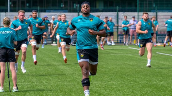 Chunya Munga of Northampton Saints