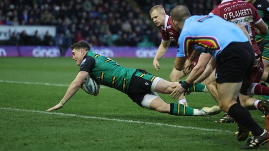 Tommy Freeman of Northampton Saints