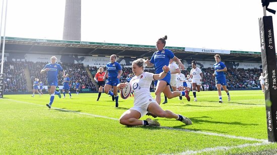 The Red Roses play in Northampton.