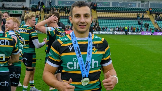 Edoardo Todaro of Northampton Saints.